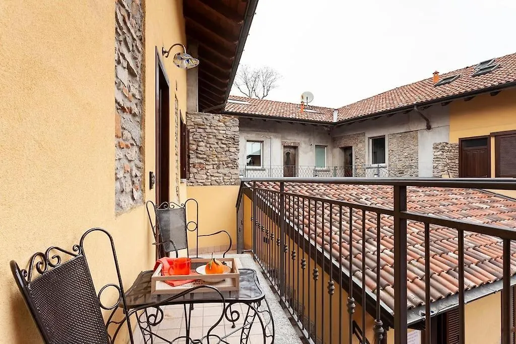 Alex Haus Apartment Somma Lombardo 0*,